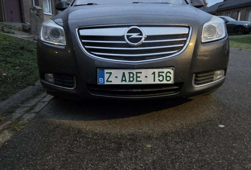 Opel 2.8 V6 Turbo Sports Tourer 4x4 Automatik Sport