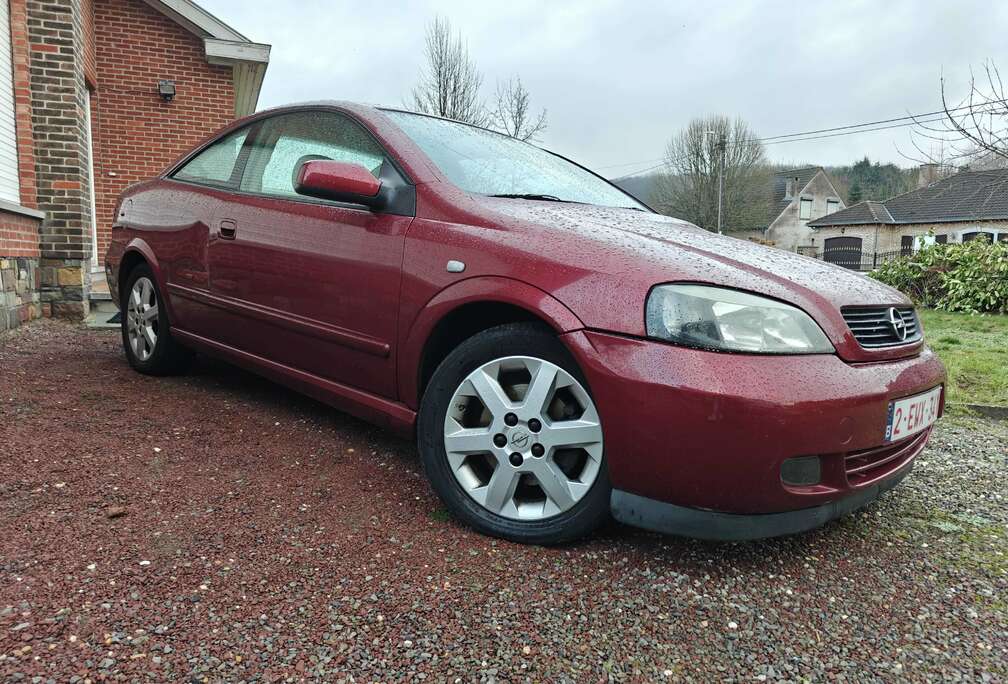 Opel 1.8 Coupé Pinifarina