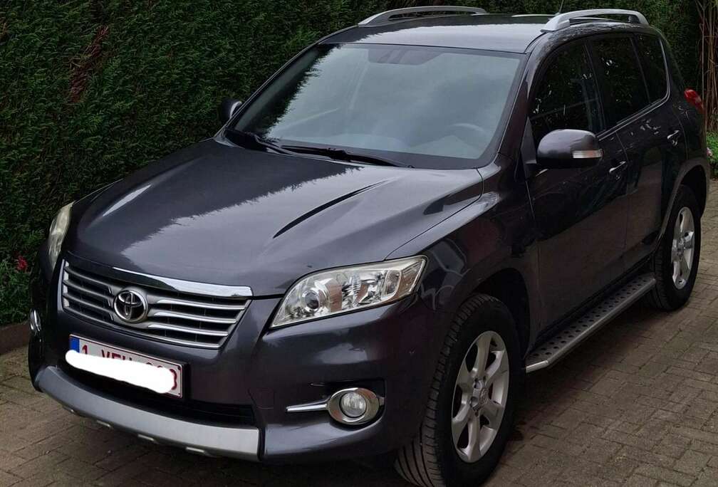 Toyota RAV 4 2.2 D-4D 4x2