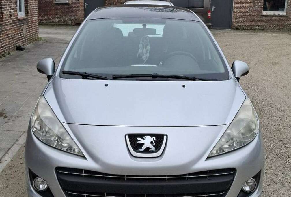 Peugeot SW 1.6 HDi Allure FAP