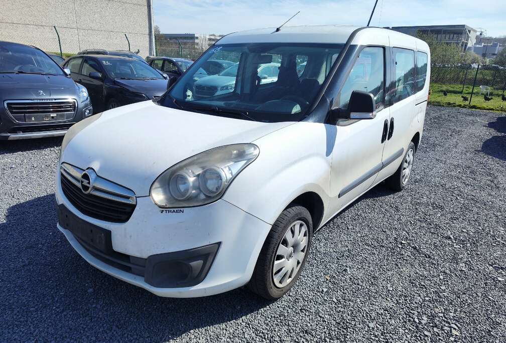 Opel Combo Tour 1.4i  PROBLEME MOTEUR