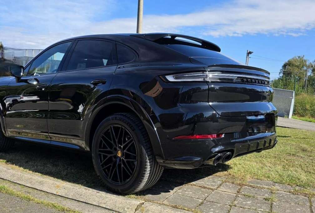 Porsche Coupé 3.0 Turbo V6