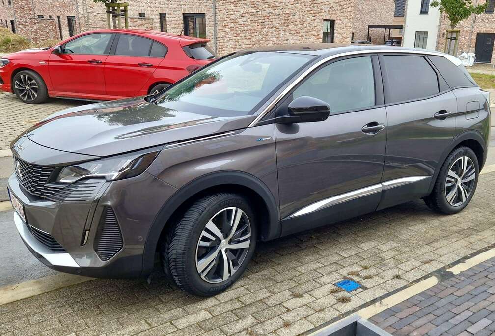 Peugeot 3008 ALLURE HYBRID 225 E-EAT8 GTline PLUGIN Hybrid
