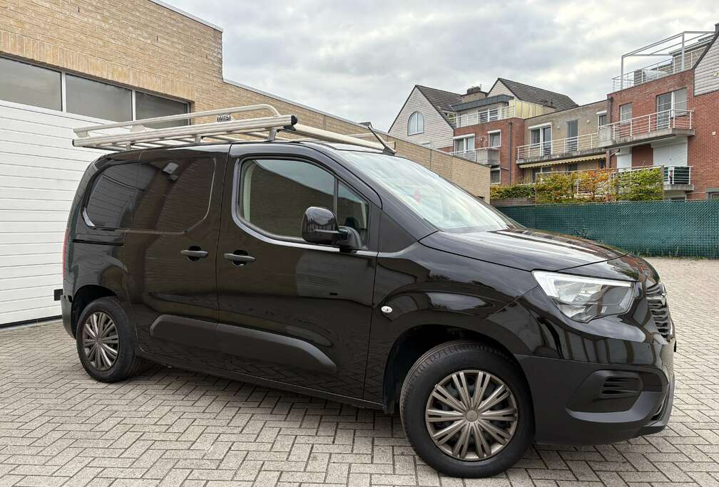 Opel Combo Cargo / Benzine / 12 Maanden Garantie