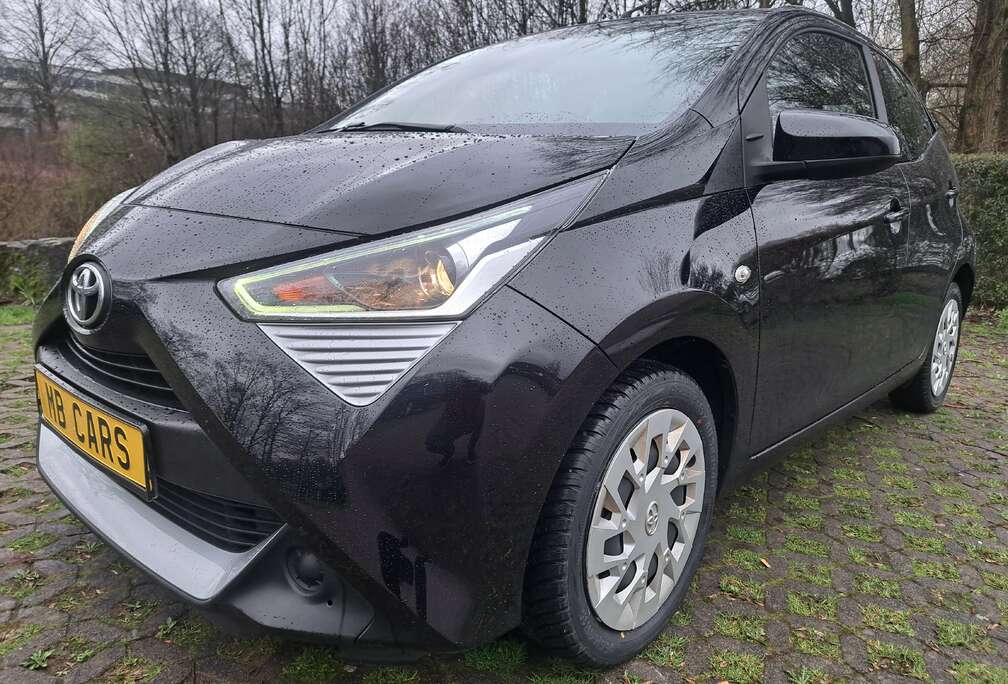 Toyota 1.0 VVT-i AUTOMATIQUE