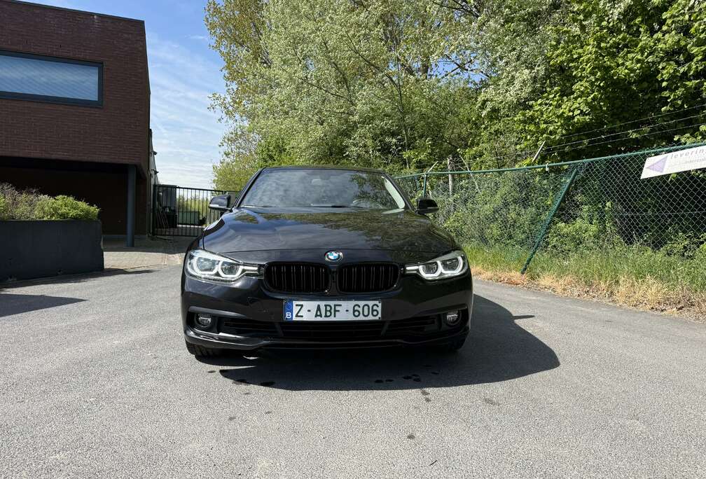 BMW 320i xDrive Aut. Advantage