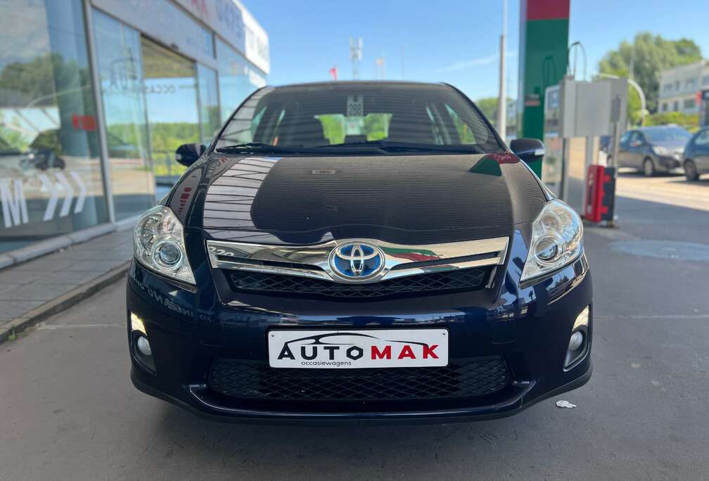 Toyota 1.8i HSD Sol CVT