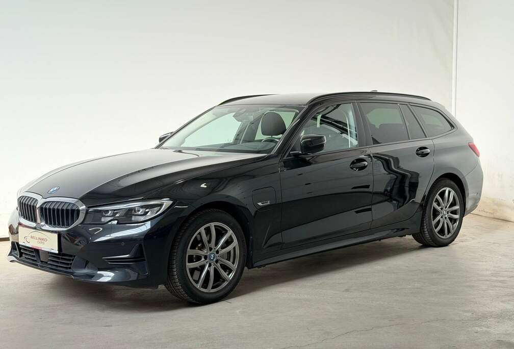 BMW Touring 330e PHEV
