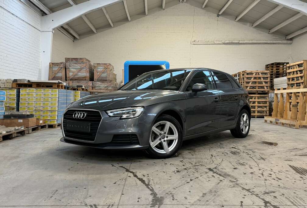 Audi 30 TFSI Sportback TOPSTAAT CC / NAVI / DAB /