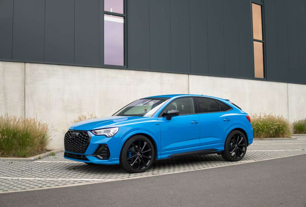 Audi Q3 Sportback 35 TFSI S line look RS + pack carbone