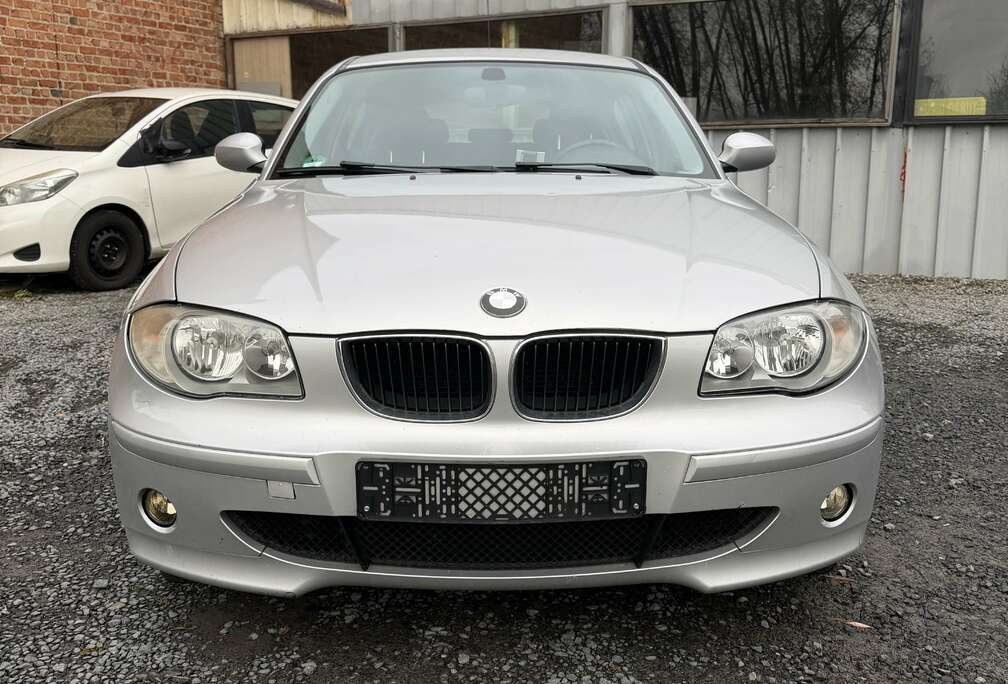 BMW 116i prete a immatriculer tres propre