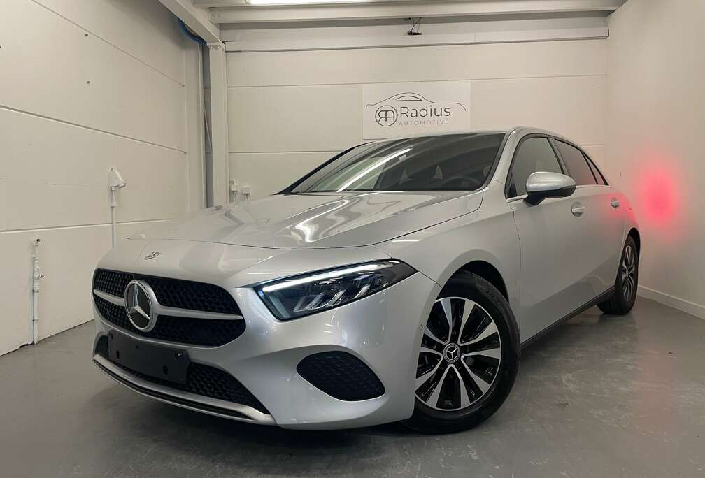 Mercedes-Benz A 180 7G-DCT Entry