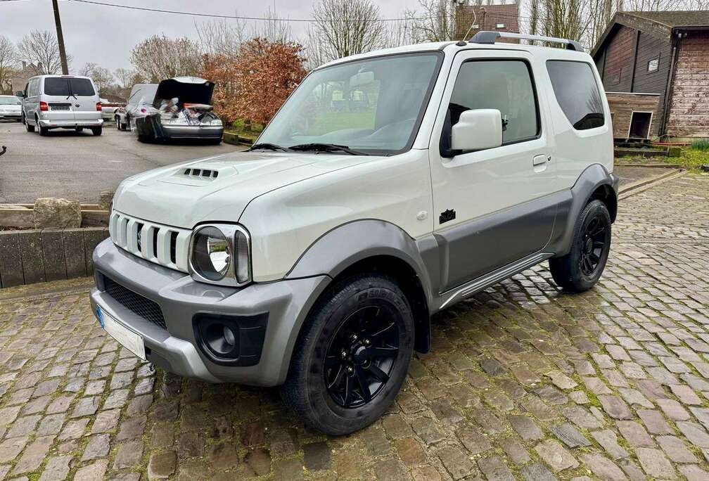 Suzuki Jimny 1.3i/Pilot/ New condition/1.Owner