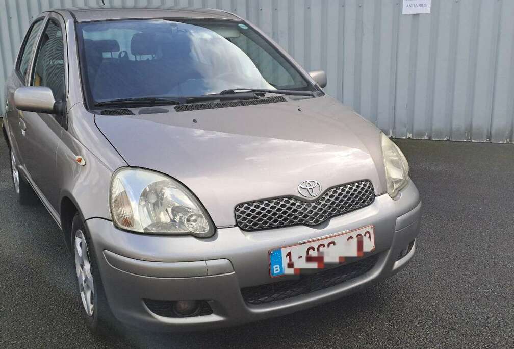 Toyota 1.0i VVT-i 16v Red Line Airco