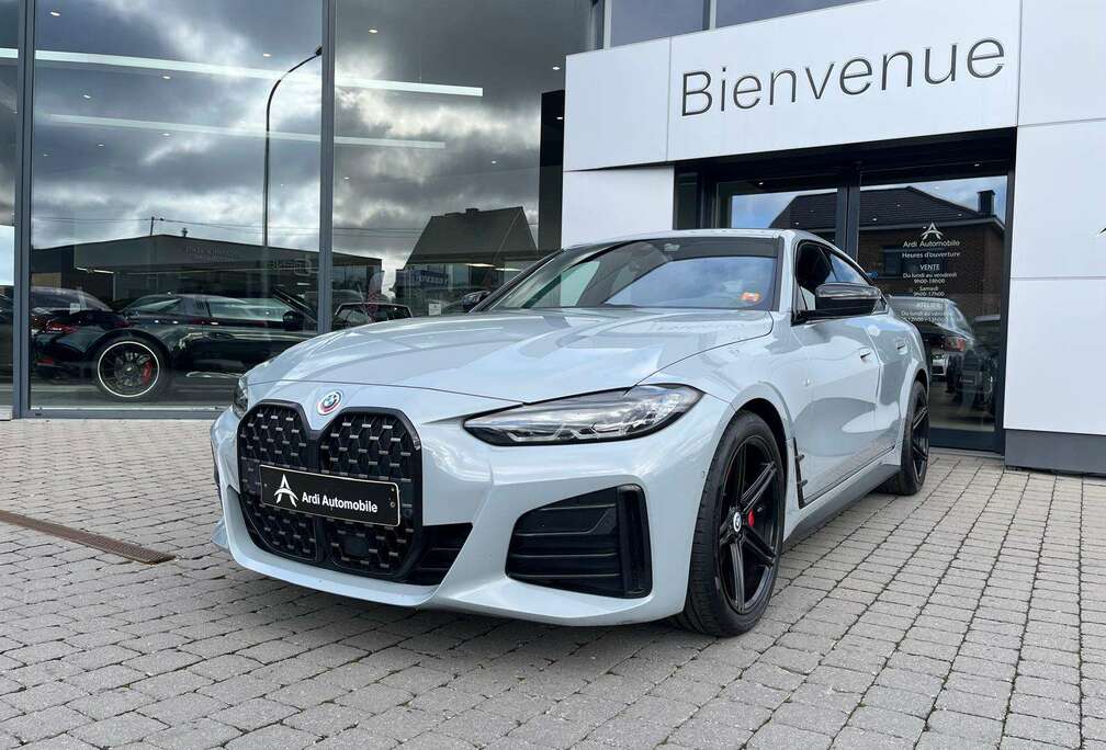 BMW Gran Coupé *GARANTIE*PACK M*HARMAN*LED AMB*CARPLAY