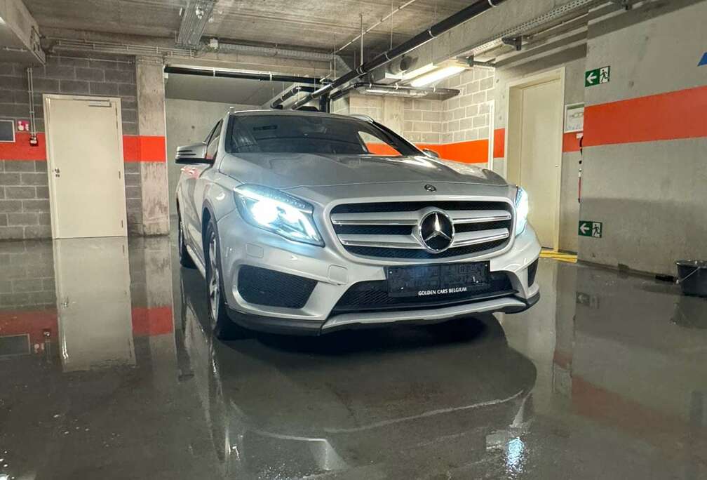 Mercedes-Benz pack amg siege alcantara