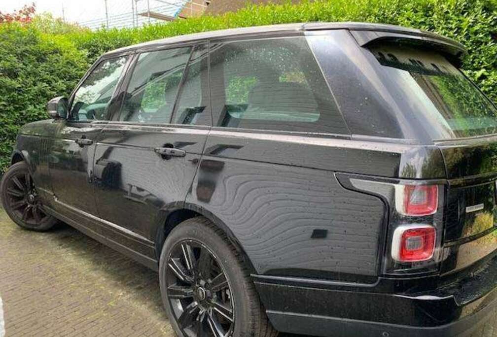 Land Rover P400e autobiography