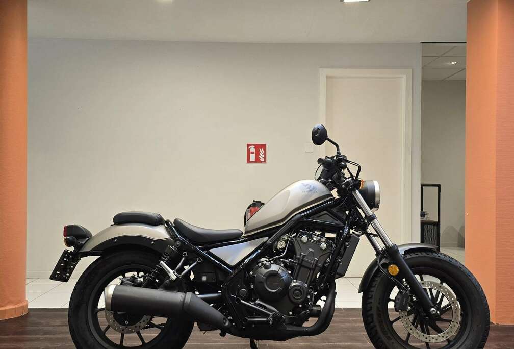 Honda Rebel