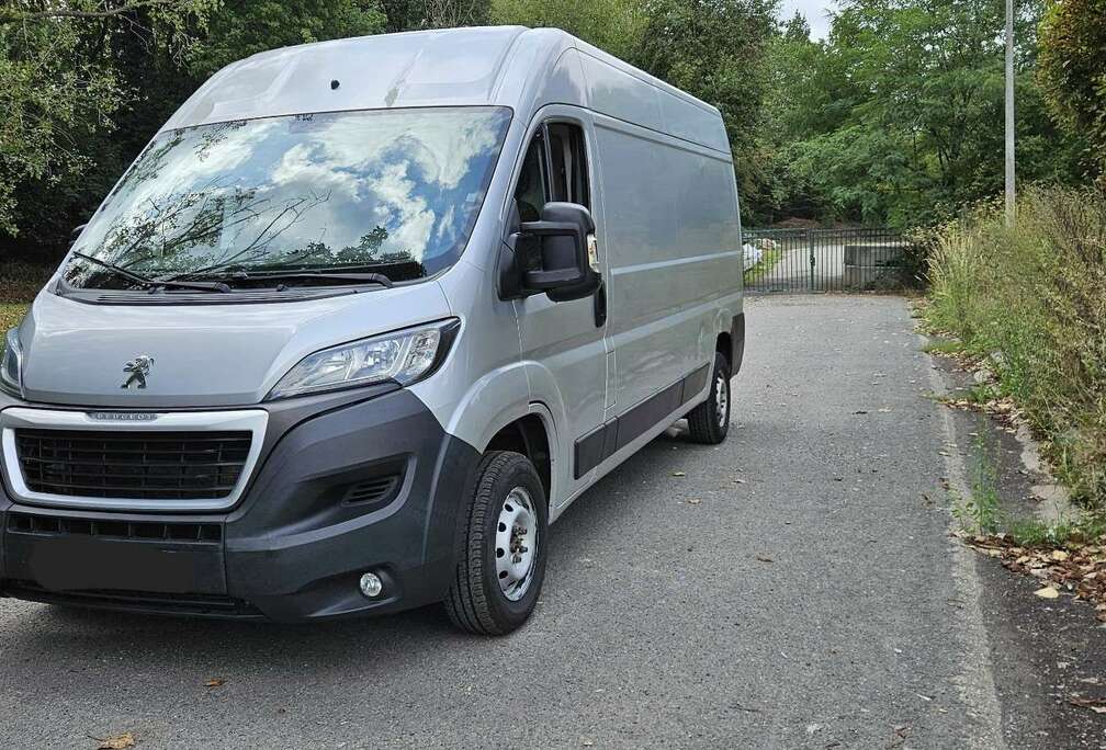 Peugeot 2.0 BlueHDi L3H3 Premium S/S