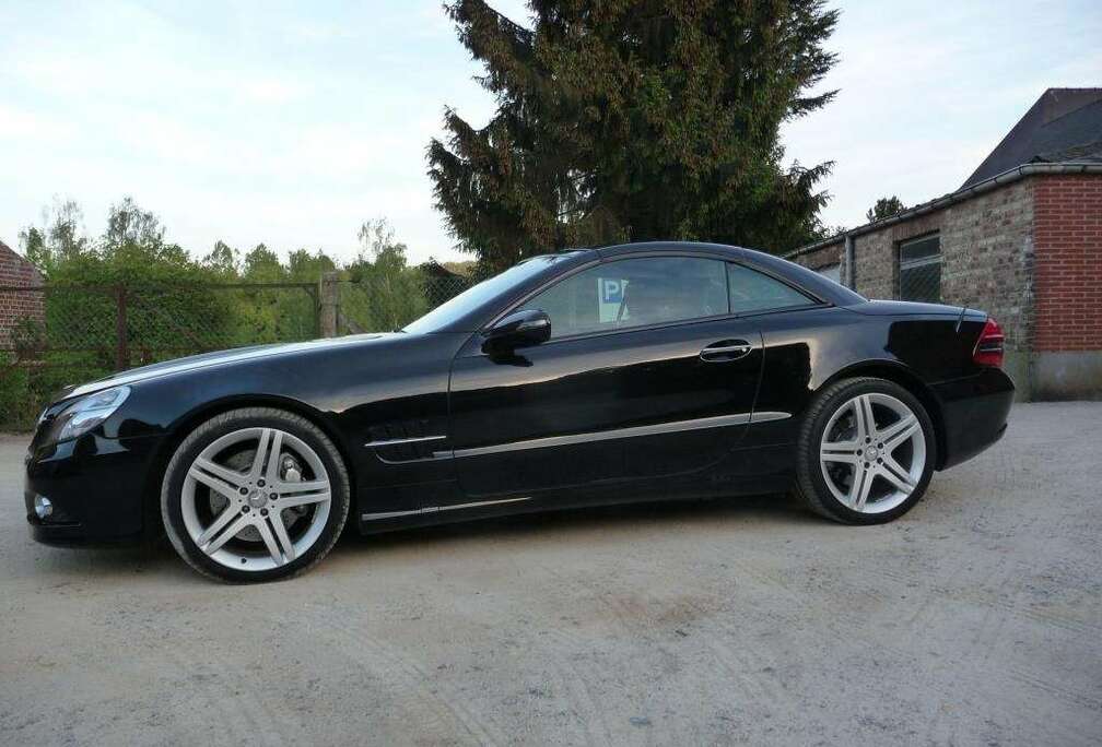 Mercedes-Benz SL 280 7G-TRONIC