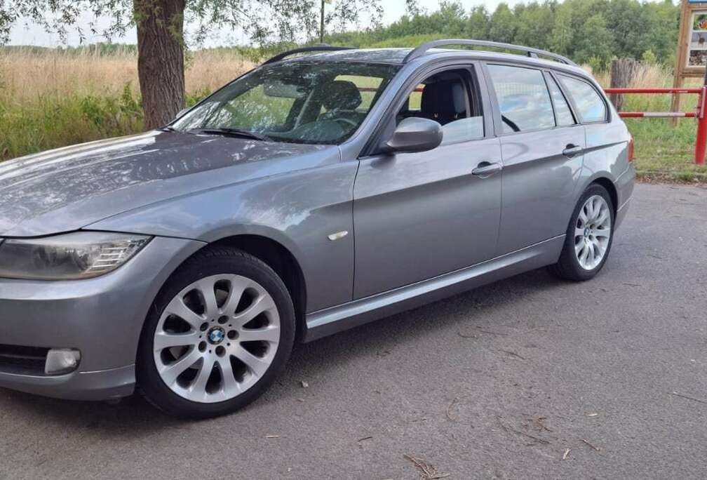 BMW Touring 318 d