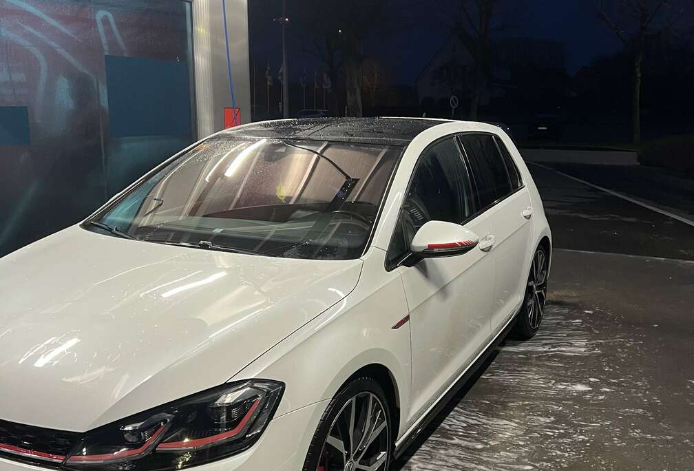 Volkswagen 2.0 TSI Performance DSG