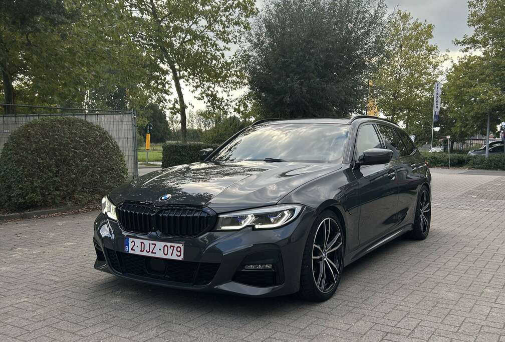 BMW 330e Touring Aut. M Sport. *FULL* BTW AFTREKBAAR