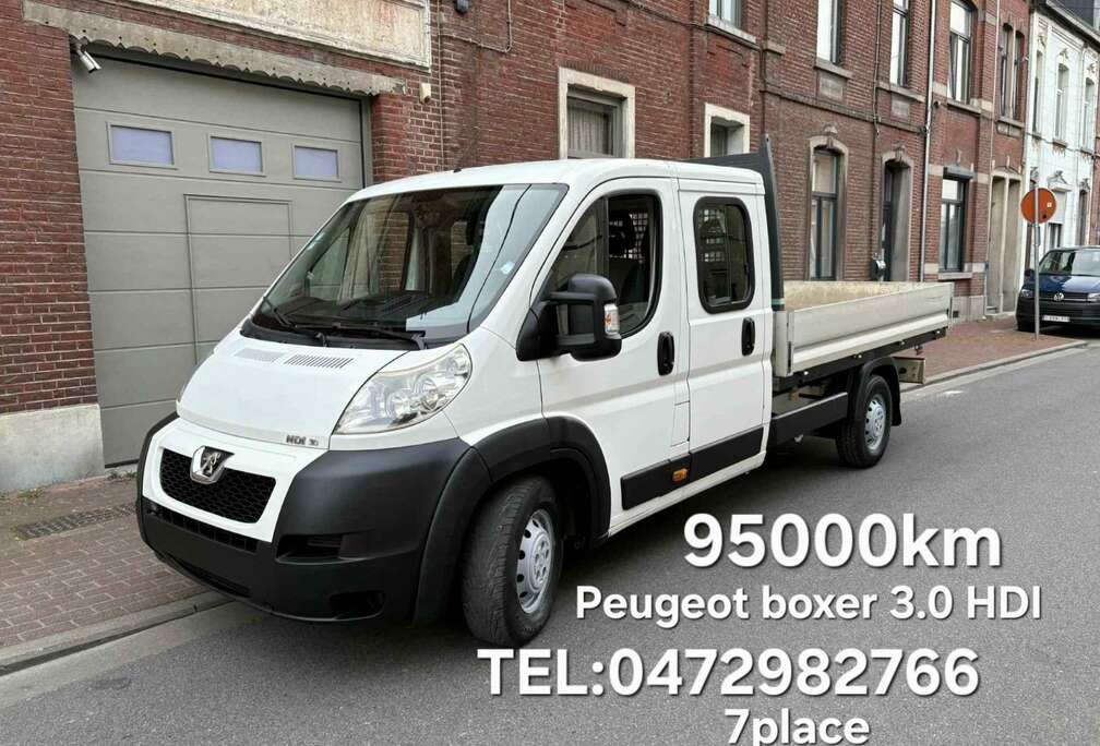 Peugeot 3.0 HDI LONG CHASSIS L4H3  7PL