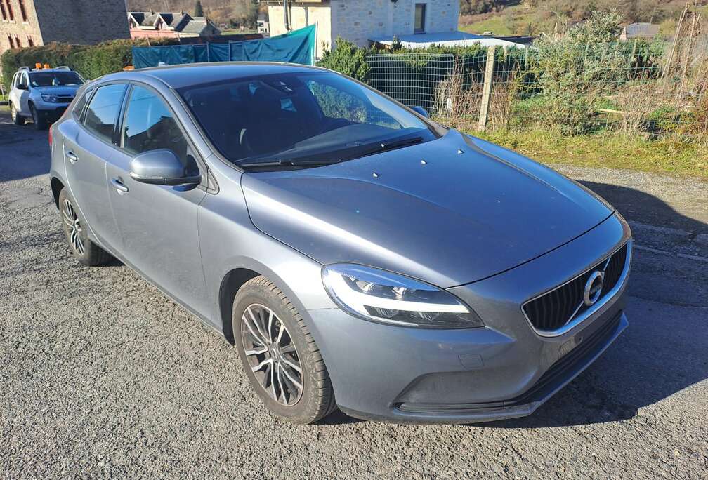 Volvo 2.0 D4 Momentum