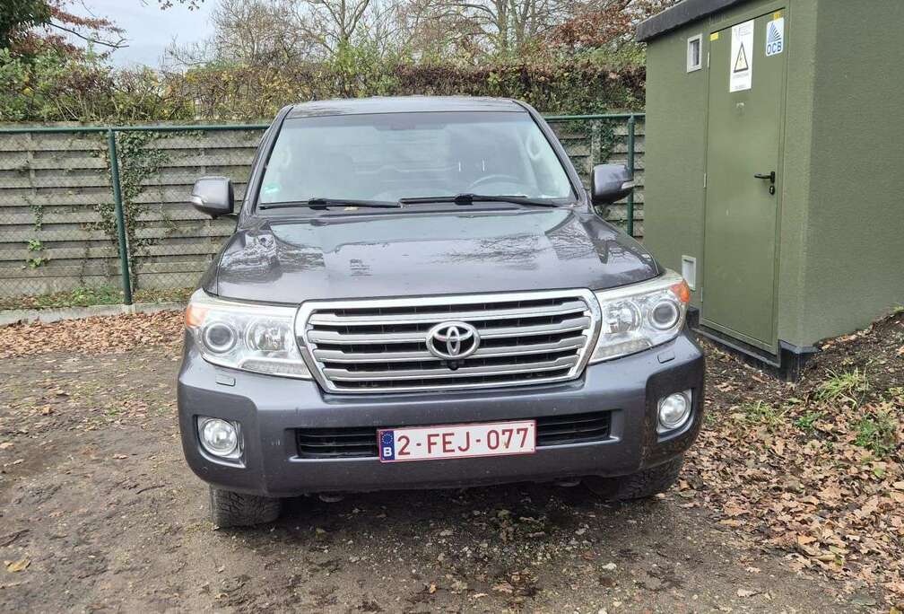 Toyota Land Cruiser 4.5 D-4D V8 VXE