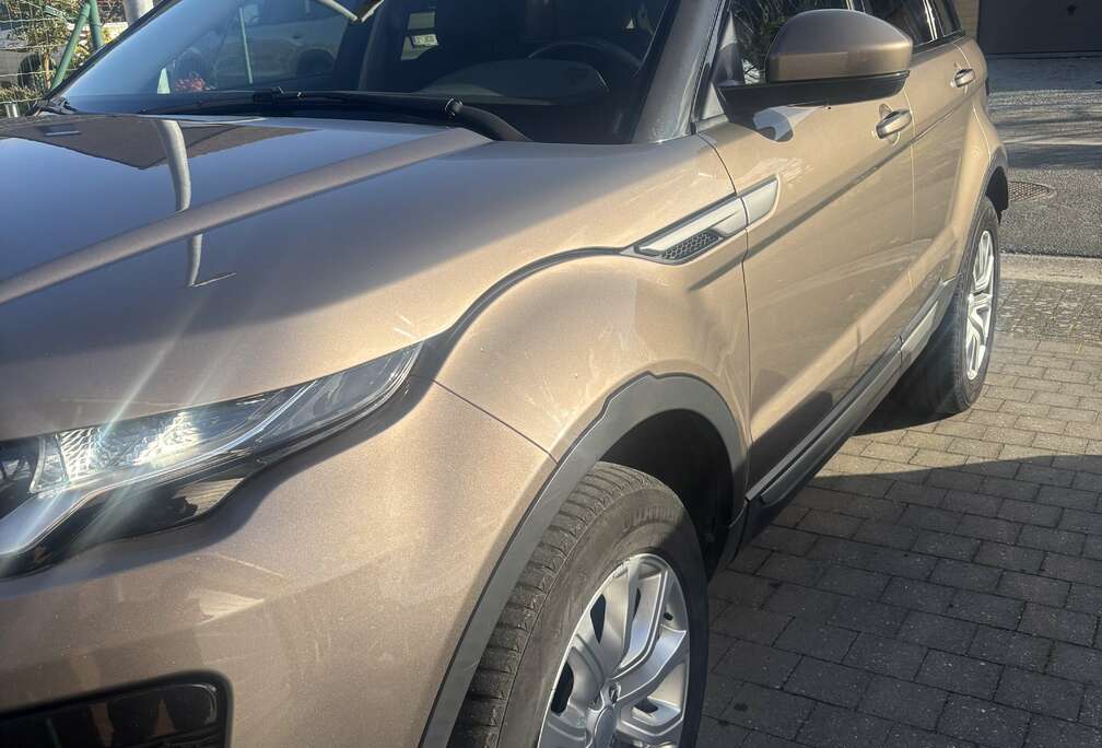 Land Rover 2.2 SD4 4WD Prestige Lounge Edition