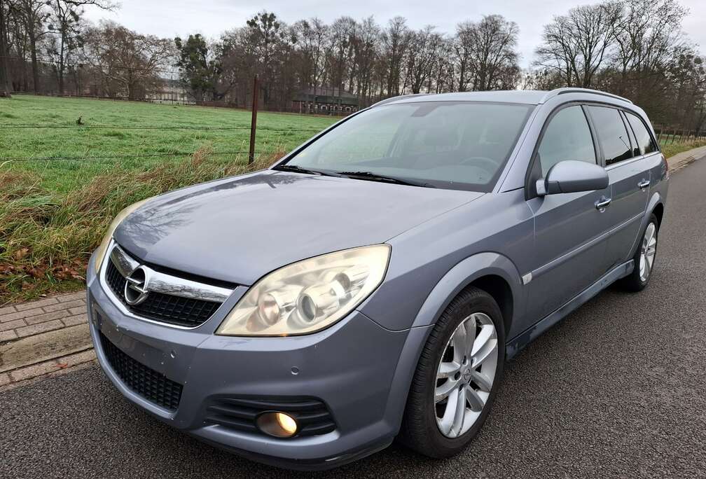 Opel Vectra SW 1.9 DT CDTi Cosmo Full Options