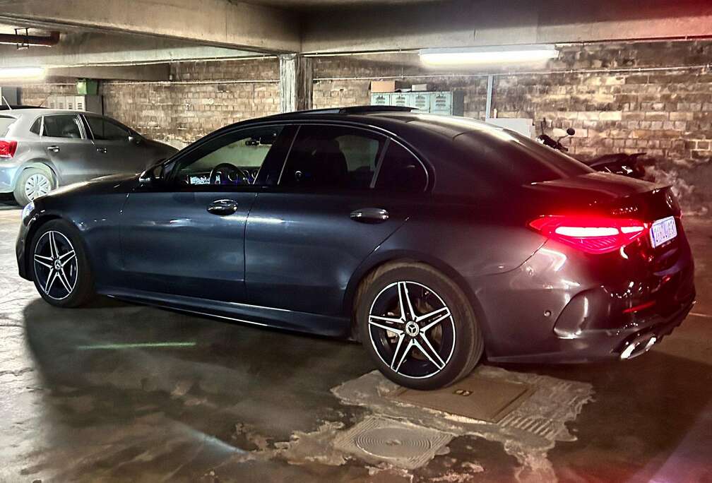 Mercedes-Benz