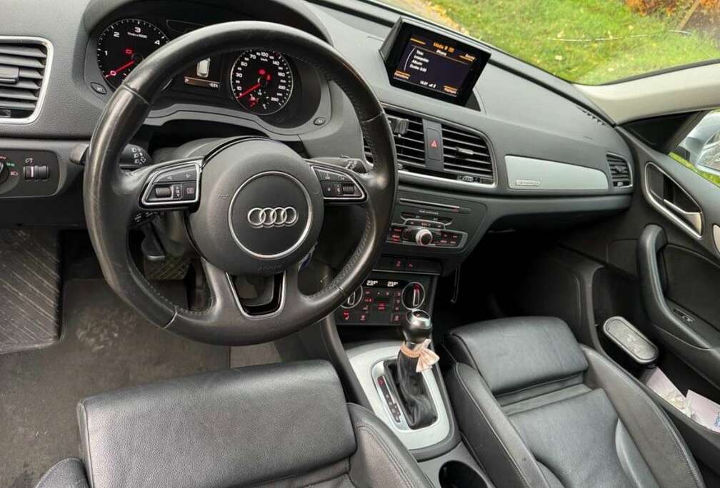 Audi Q3 2.0 TDi Quattro Sport S tronic