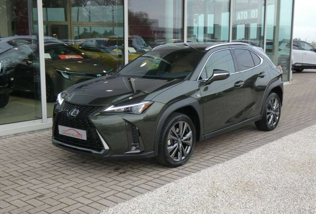 Lexus HYBRID F-Sport Design +COGNAC LEDER +Dodehoek +Zetelverwarming +GPS +Carplay +Parkeersensoren