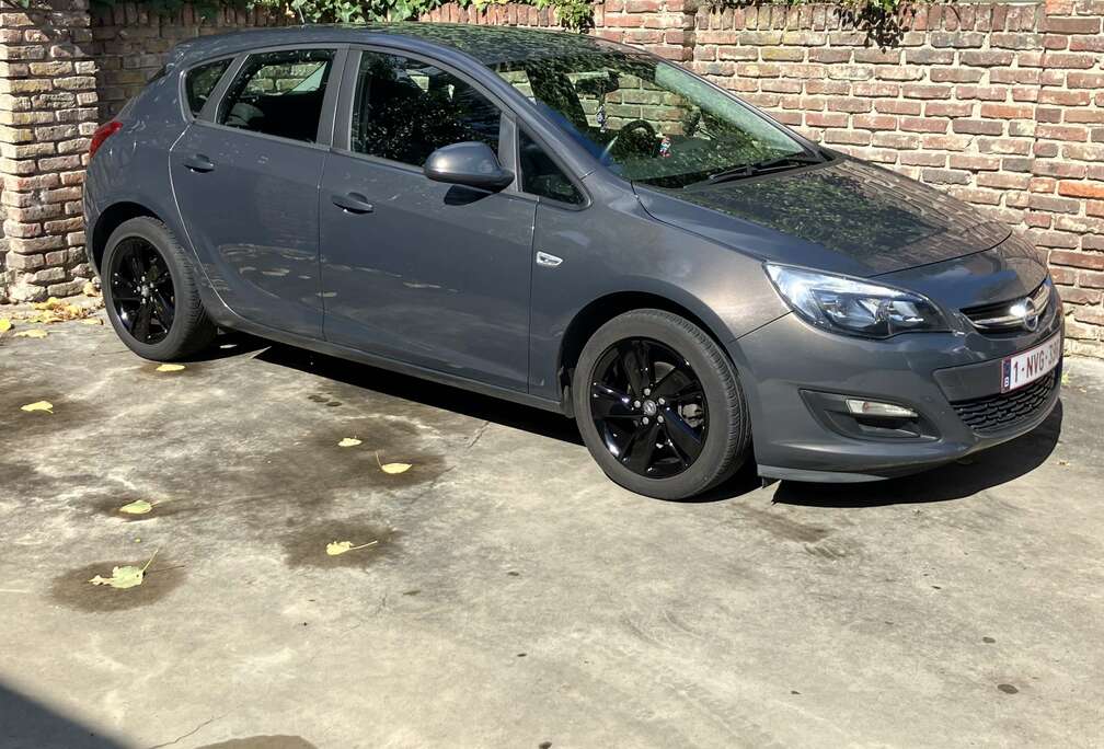 Opel 1.4i Essentia