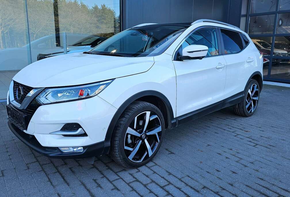 Nissan Qashqai 1.3 DIG-T DCT TEKNA