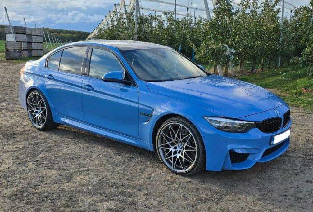 BMW M3 DKG Competition