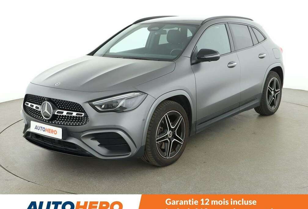 Mercedes-Benz GLA 180 AMG Line