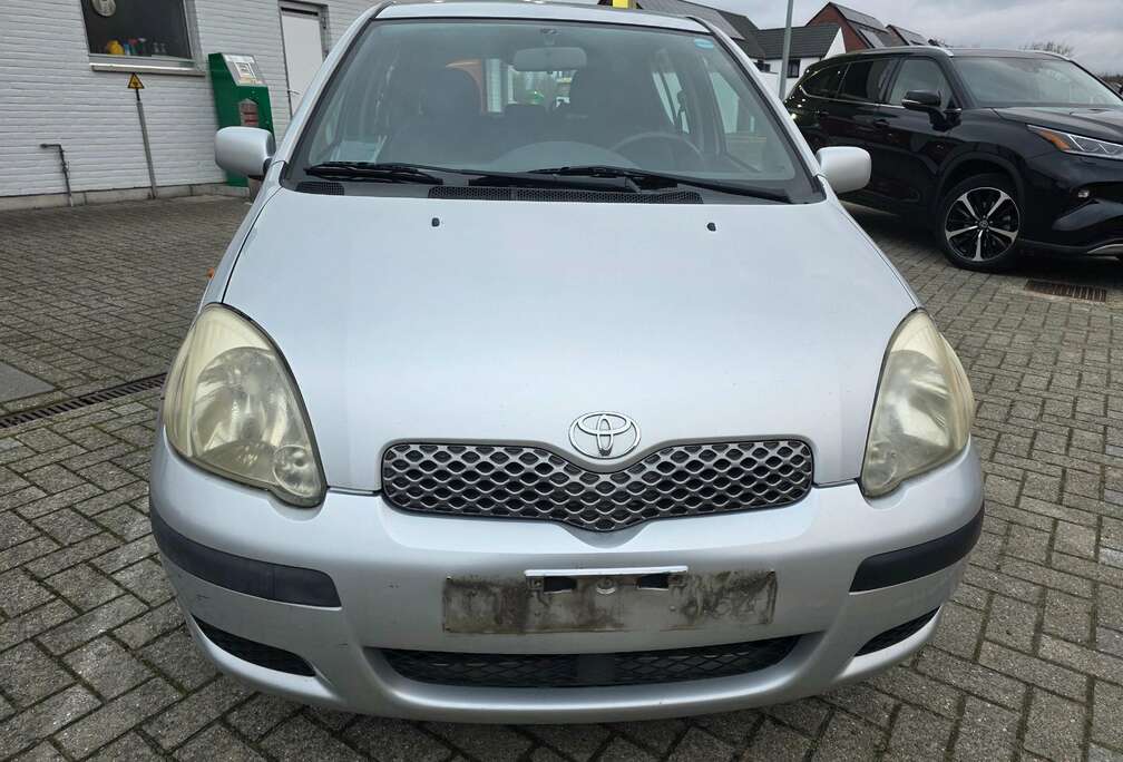 Toyota 1.0i VVT-i 16v Linea Luna