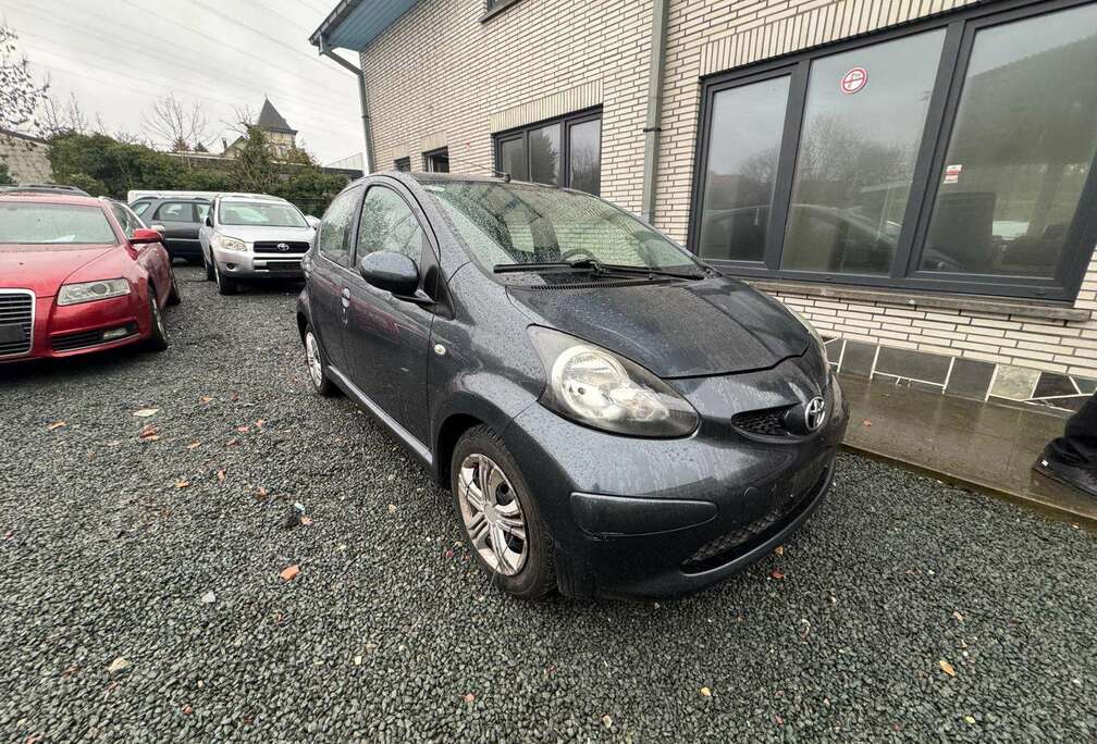 Toyota Aygo 1.0i VVT-i Blue MMT