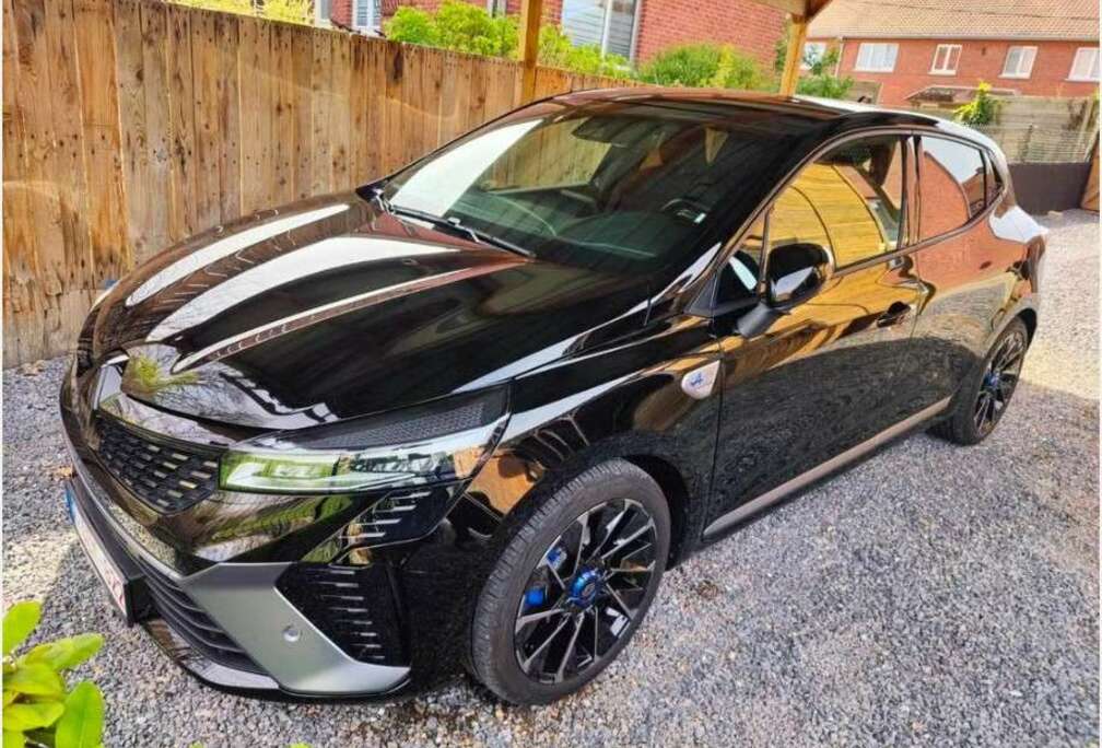 Renault Renault Clio Esprit Alpine E-Tech Hybrid 145