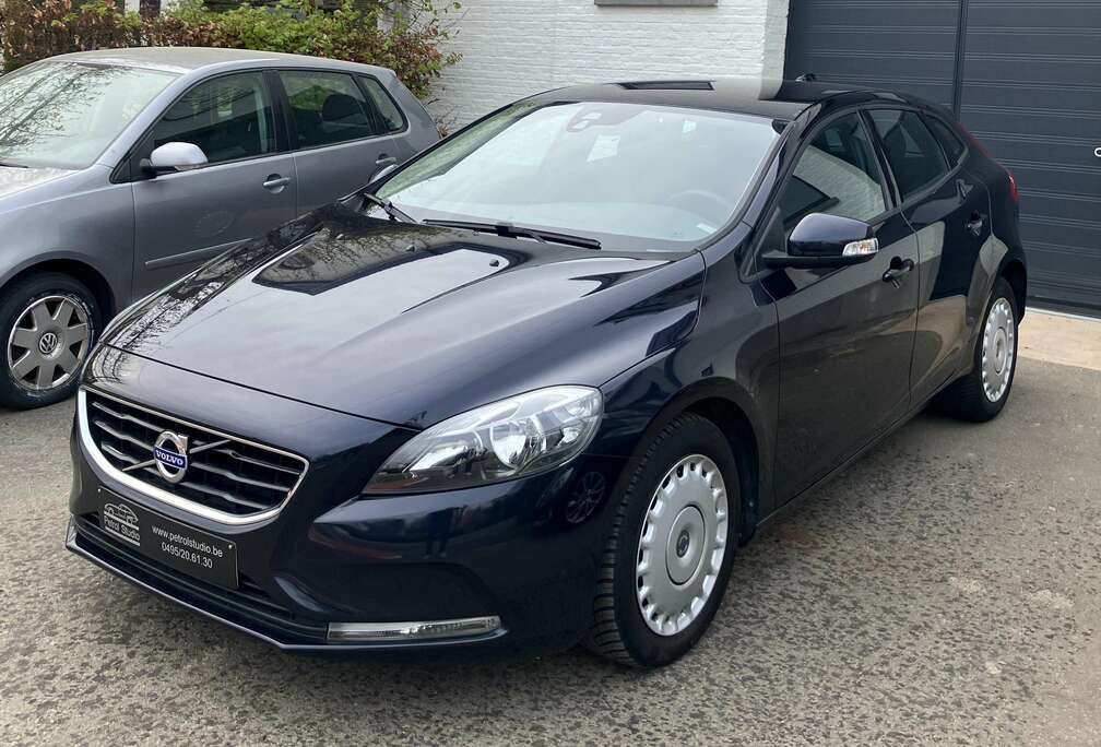 Volvo V40 2.0 D2-82 Momentum
