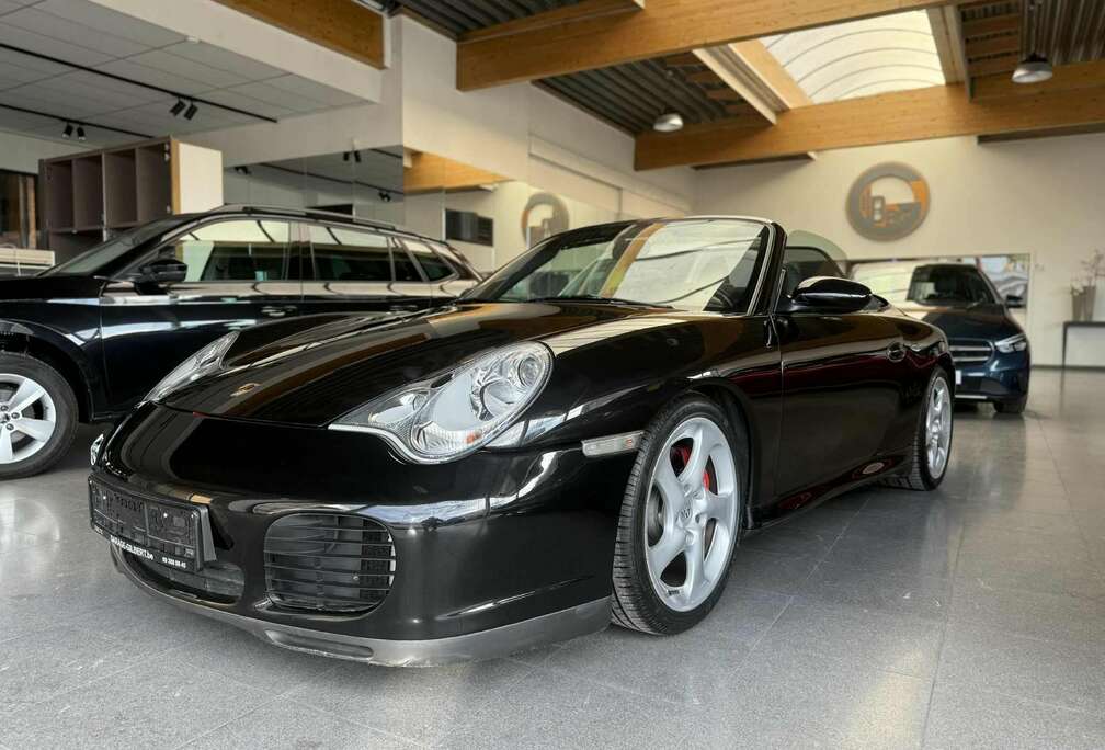 Porsche carrera 4s