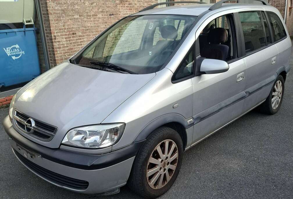 Opel Zafira 1.8i XE 16v Elegance