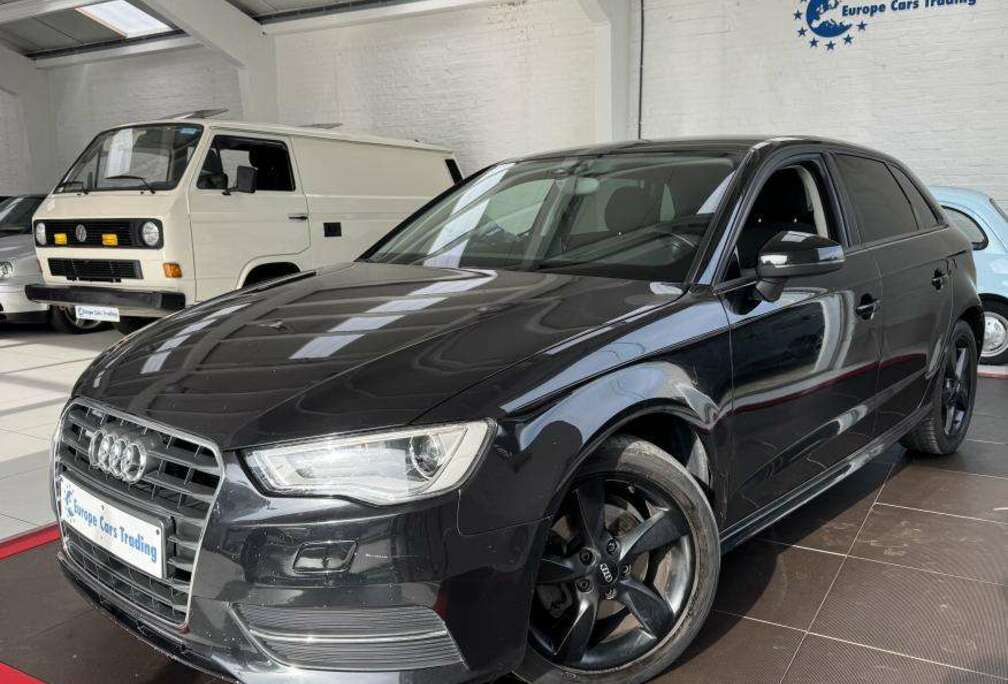 Audi AMBITION LUXE 1.6 TDI 110 CH GAR 12M
