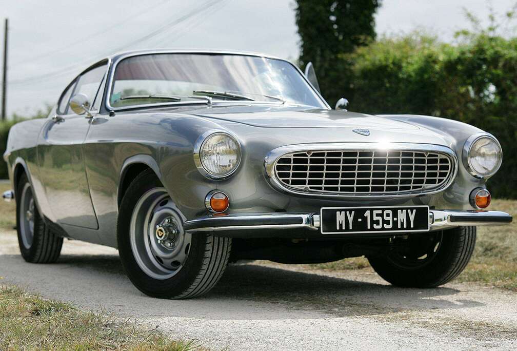 Volvo P1800 S