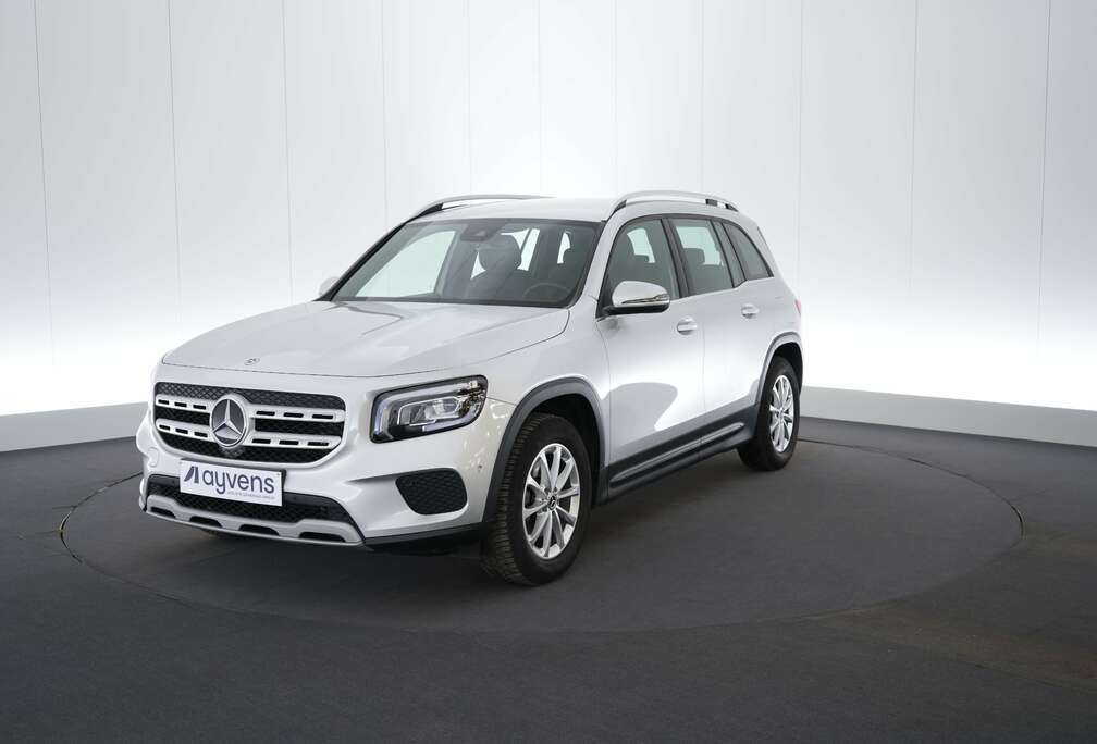 Mercedes-Benz AUT Business Line LEDER/STOF LED GPS PDC CAM Verw.