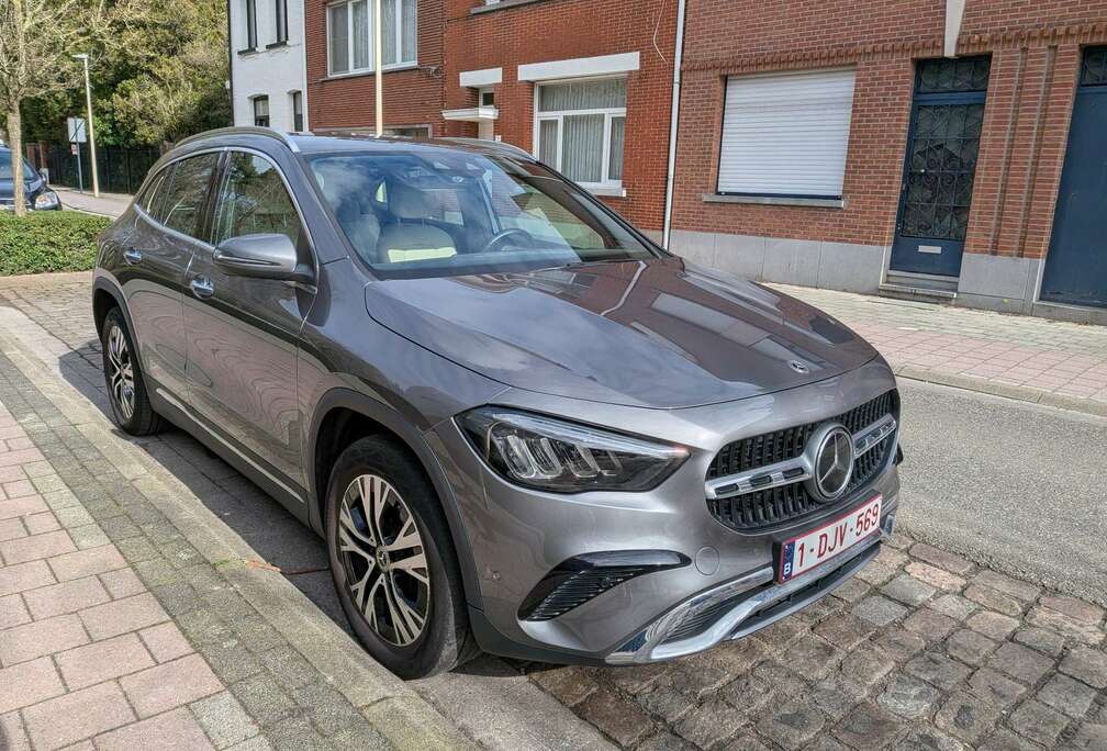 Mercedes-Benz e PHEV Business Line (160 kW) (F2B)