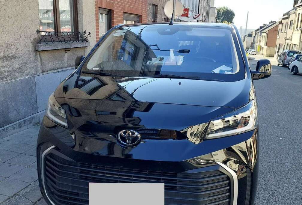 Toyota Verso 2.0 D-4D Medium MPV S&S